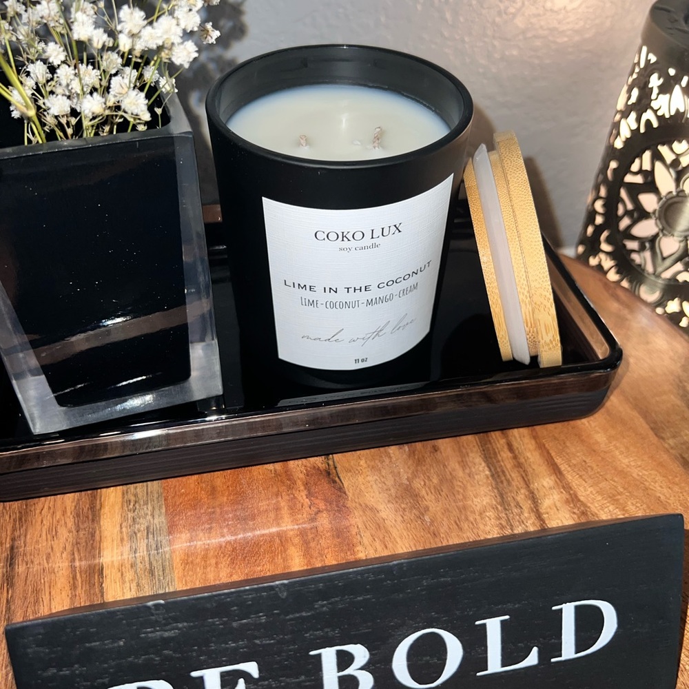 11oz Soy Candles - Picture 1 of 4